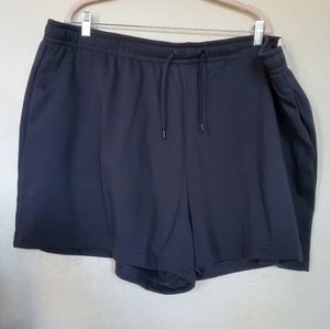 Nike Standard Fit Mid Rise Shorts Women's Plus Size 3X NWT